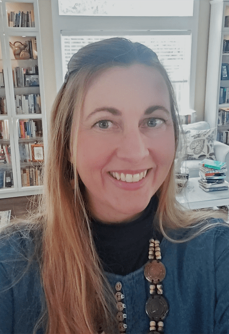 BOOK REVIEW by Kaecey McCormick